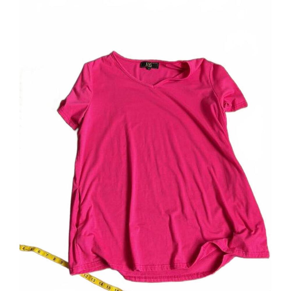 Lucy & Bessie Pink V-Neck‎ Short Sleeve T-Shirt Large with pockets